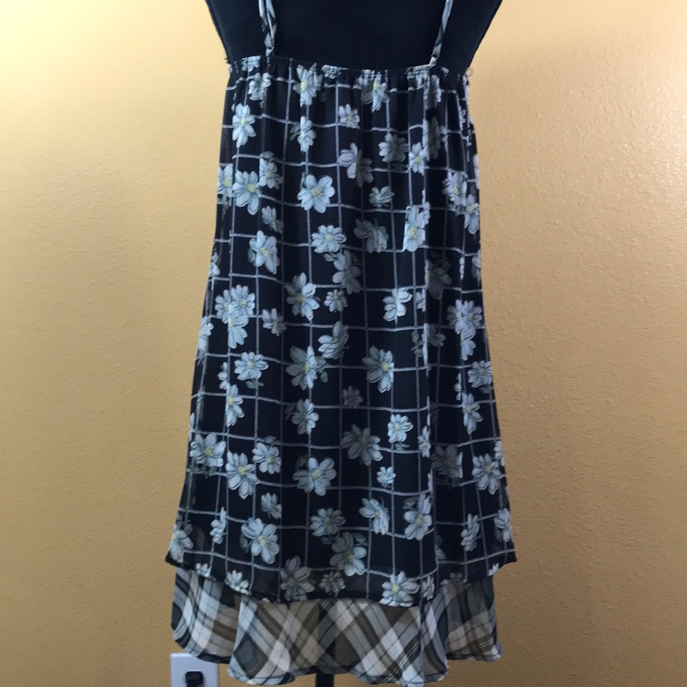 Floral & Plaid Dress - Picture 6 of 6